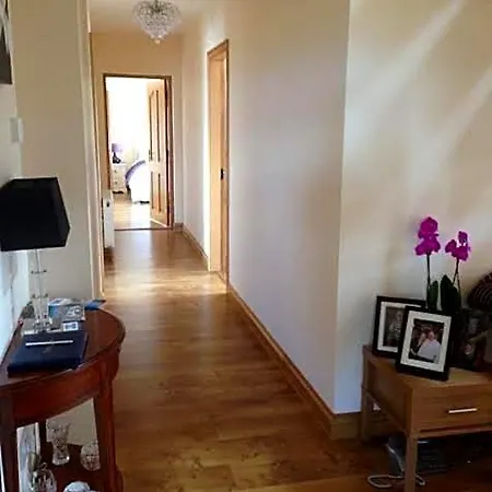 Atlantic Breeze Bed & Breakfast 3*